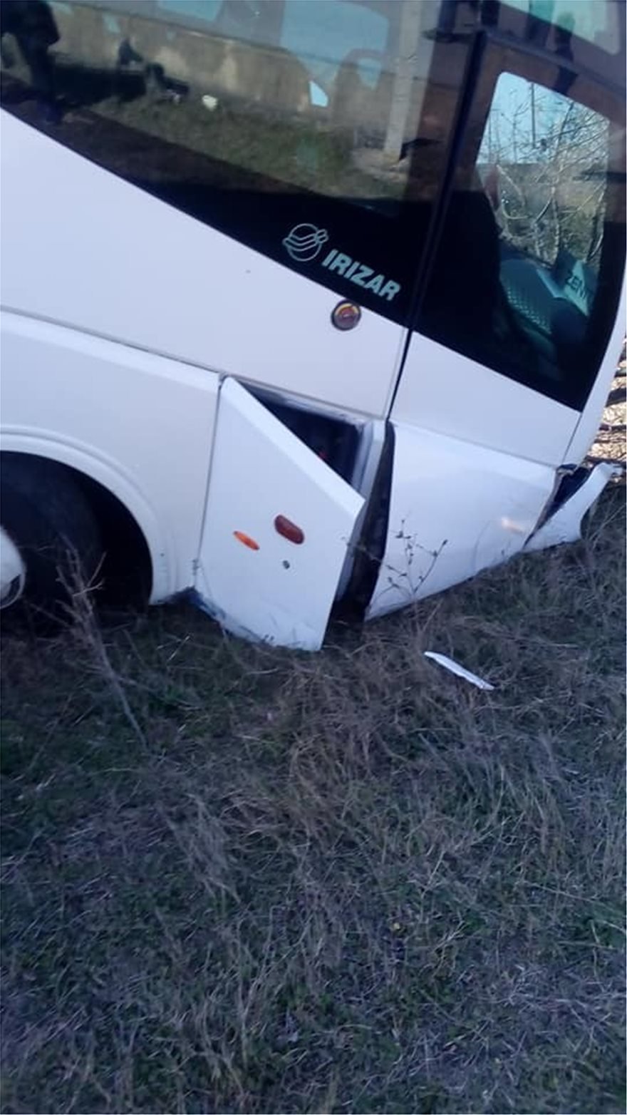 Ξάνθη: Τροχαίο με τουριστικό λεωφορείο στην Εγνατία -Eπεσε σε χαντάκι [εικόνα] | iefimerida.gr 0