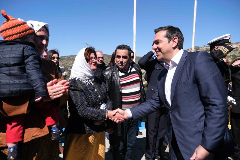 Ο Αλέξης Τσίπρας παρακολούθησε την παρέλαση της 25ης Μαρτίου