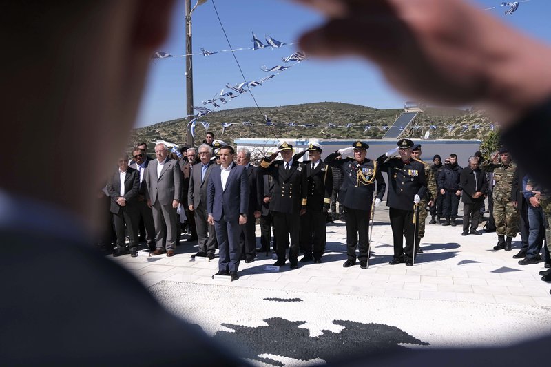 Πρόκληση στο Αγαθονήσι: Τουρκικά μαχητικά παρενόχλησαν το ελικόπτερο του Τσίπρα | iefimerida.gr 4