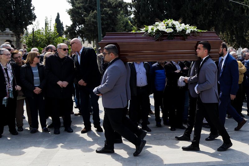 Κηδεία Βασίλη Λυριτζή: Συγκλόνισε ο επικήδειος του Νίκου Φίλη | iefimerida.gr 0