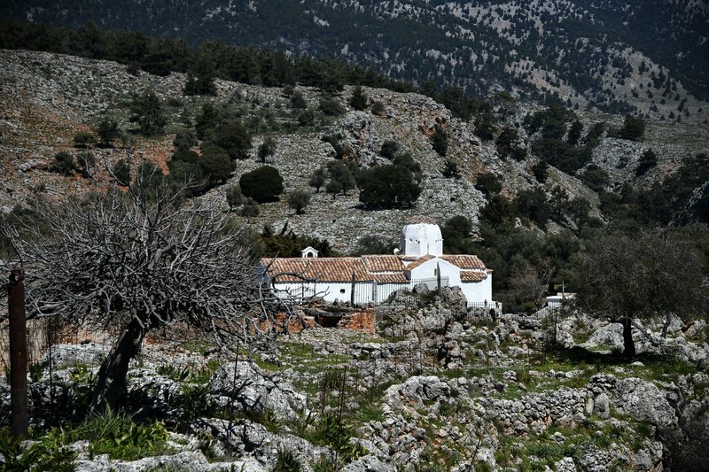 Αράδαινα: Το μικρό χωριό στα Σφακιά που ερήμωσε εξαιτίας μιας βεντέτας [εικόνες] | iefimerida.gr 7