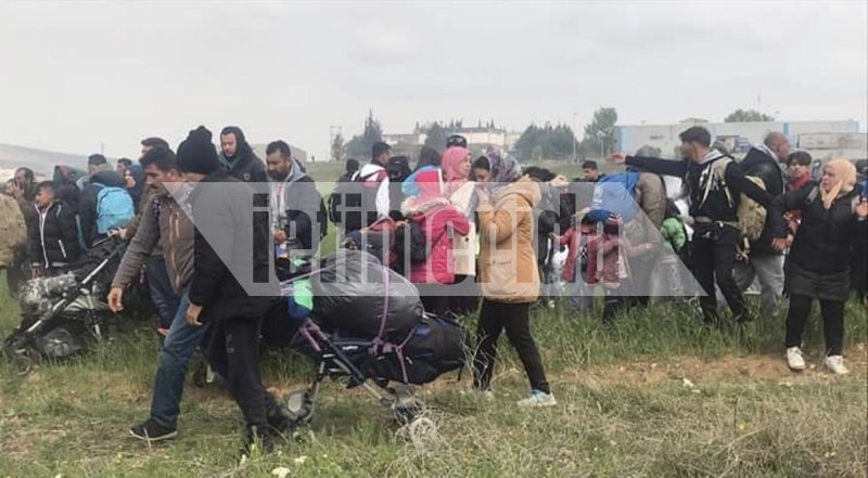 Σκηνές Ειδομένης αναβίωσαν στα Διαβατά -Συγκρούσεις προσφύγων με τους αστυνομικούς