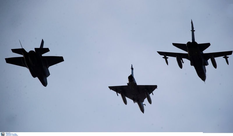 Τα F-35 πάνω από την Ακρόπολη -Εντυπωσιακές εικόνες από την άσκηση «Ηνίοχος 2019» | iefimerida.gr 4