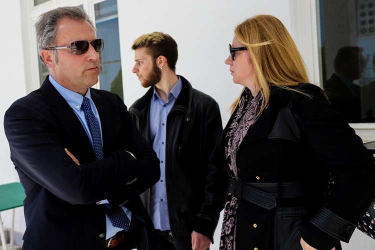 Το τελευταίο αντίο στον Βασίλη Λυριτζή [εικόνες] | iefimerida.gr 10