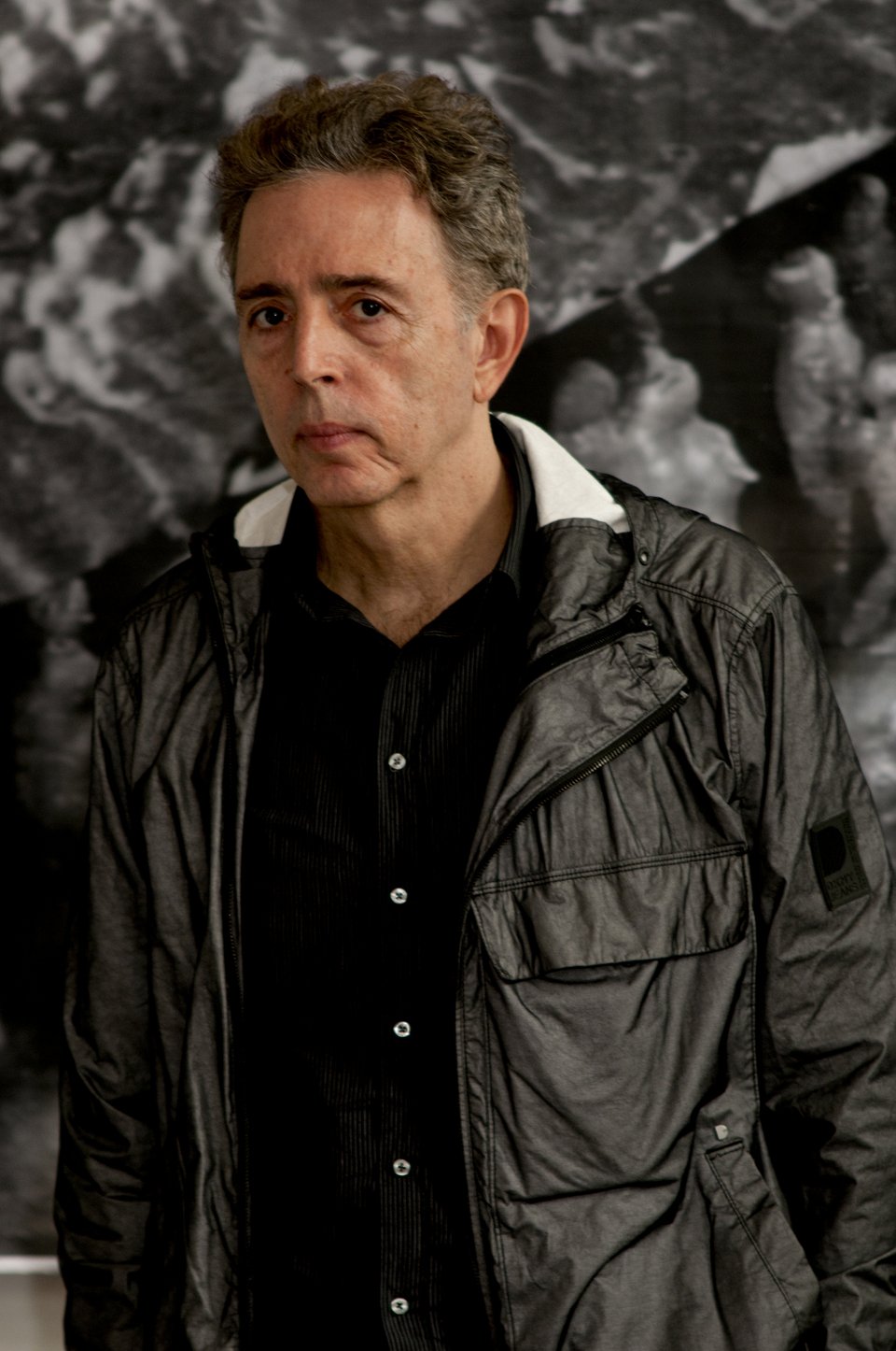 Τα εύκαμπτα ανθρωπάκια του Γιώργου Λάππα στην γκαλερί Citronne στον Πόρο -Σαν ακροβάτες [εικόνες]  | iefimerida.gr 6