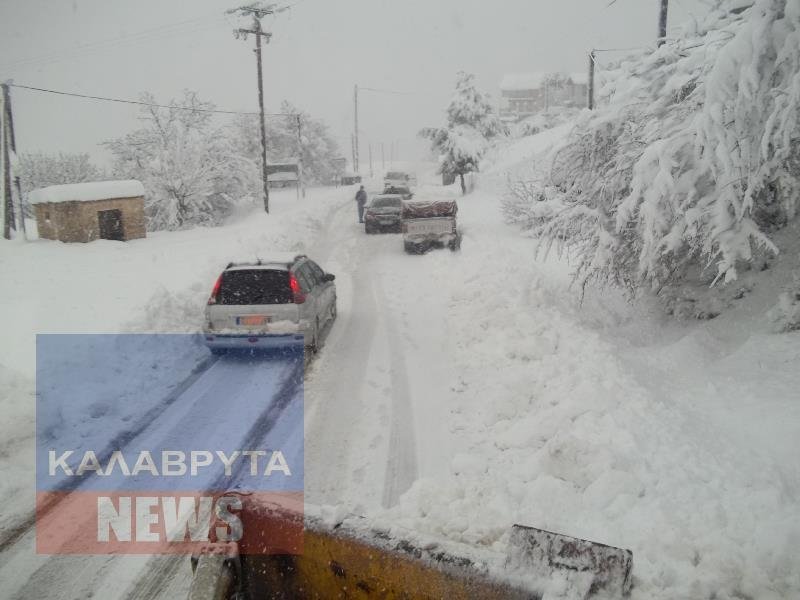 Σε κλοιό χιονιά η χώρα -Οδηγοί εγκλωβίστηκαν επί 8 ώρες στην Εθνική Αθηνών-Λαμίας [εικόνες] | iefimerida.gr 10