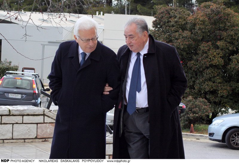 Το τελευταίο αντίο στον Αλέξη Μάρδα -Συντετριμμένη η Τάνια Τρύπη [εικόνες] | iefimerida.gr 7