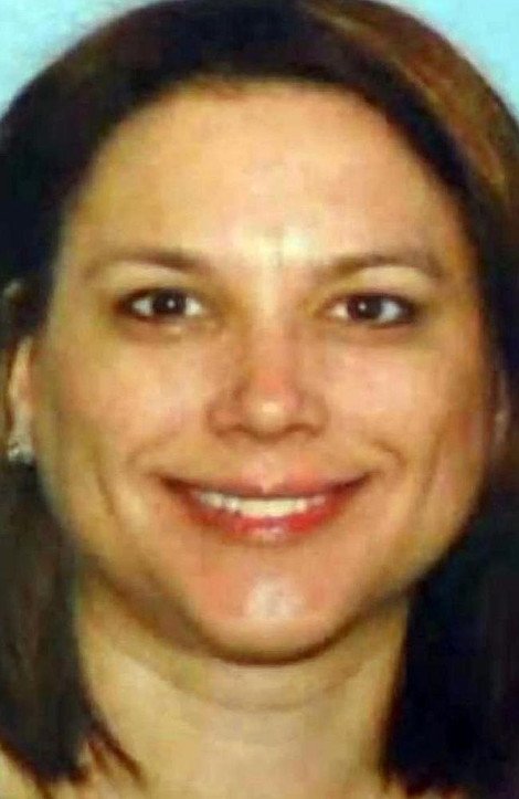 Σοκ στις ΗΠΑ: Δολοφόνησε με 178 μαχαιριές τη μητέρα της γιατί ήταν ερωτευμένη με τον πατριό της [εικόνες & βίντεο] | iefimerida.gr 0