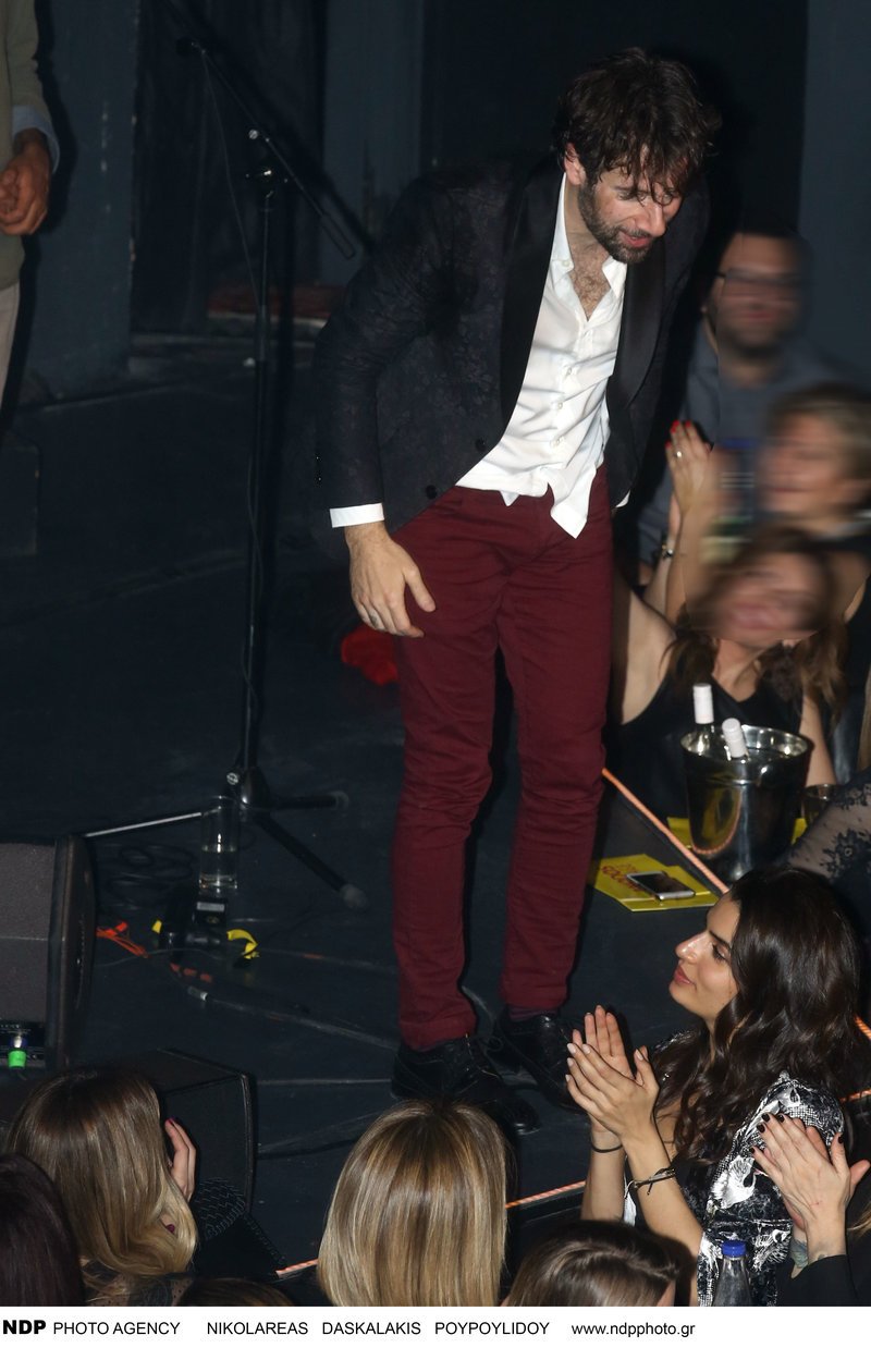 Στο μαγαζί που εμφανίζεται ο Μαραβέγιας άλλαξε χρόνο η Σωτηροπούλου -Της έστελνε φιλιά [εικόνες] | iefimerida.gr 6