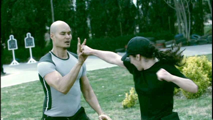 Σοκ -Πέθανε στα 42 του ηθοποιός ταινίας του Τζέιμς Μποντ [εικόνες] | iefimerida.gr 2