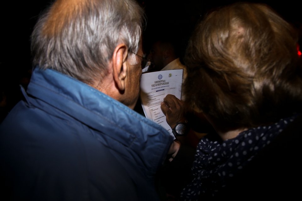 Ενταση με οπαδούς του Σώρρα στην παρουσίαση του νέου κόμματος Βαρουφάκη [εικόνες & βίντεο] | iefimerida.gr 6