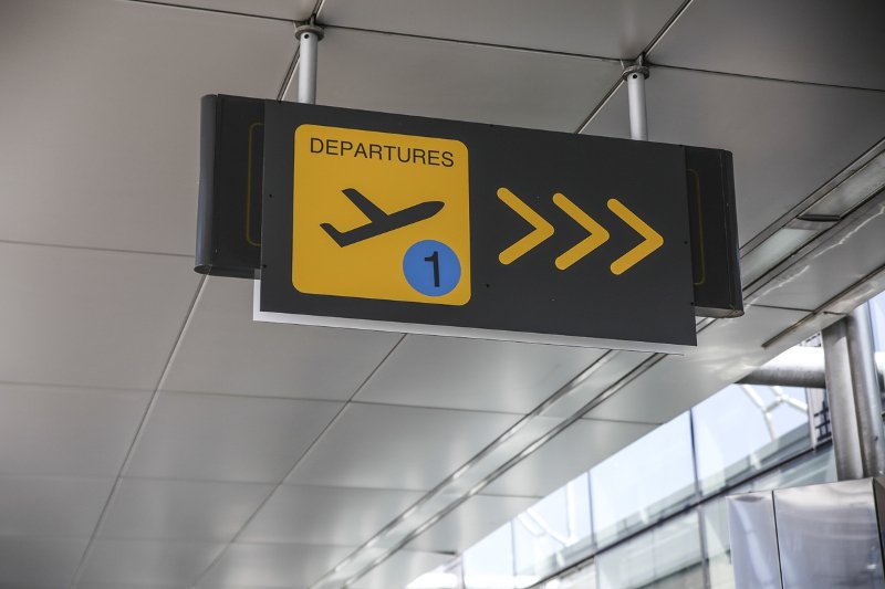 Ανοιξε ξανά το αεροδρόμιο του Ζάβεντεμ -Ενάμιση μήνα μετά την τραγωδία [εικόνες] | iefimerida.gr 4