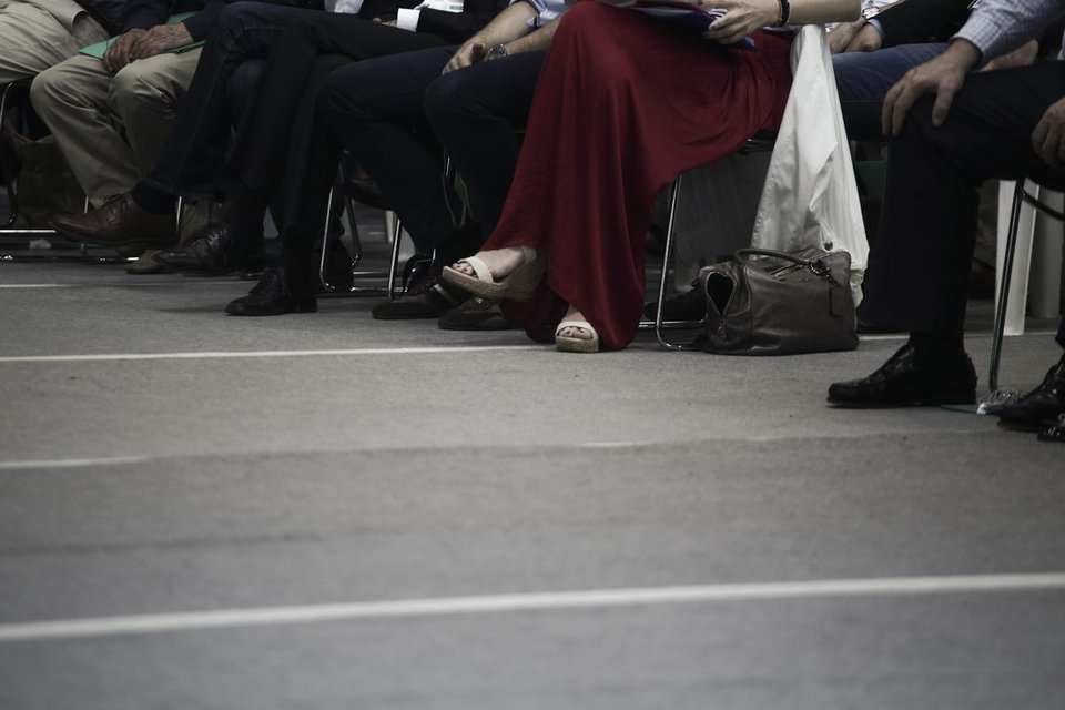 Με κατακόκκινη φούστα η Καϊλή στο συνέδριο του ΠΑΣΟΚ [εικόνες] | iefimerida.gr 2