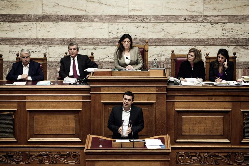 Ζωή και Βαρουφάκης, οι ωρολογιακές βόμβες του Τσίπρα | iefimerida.gr 1