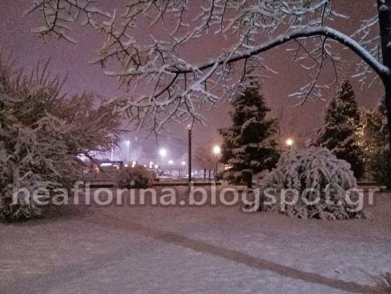 Σε κλοιό χιονιά η Βόρεια Ελλάδα -Ντύθηκε στα λευκά [εικόνες] | iefimerida.gr 0