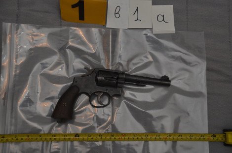 Εξι συλλήψεις από την αντιτρομοκρατική -Τέσσερις Ελληνες, μια Ελληνίδα και ένας Αλβανός [εικόνες] | iefimerida.gr 3