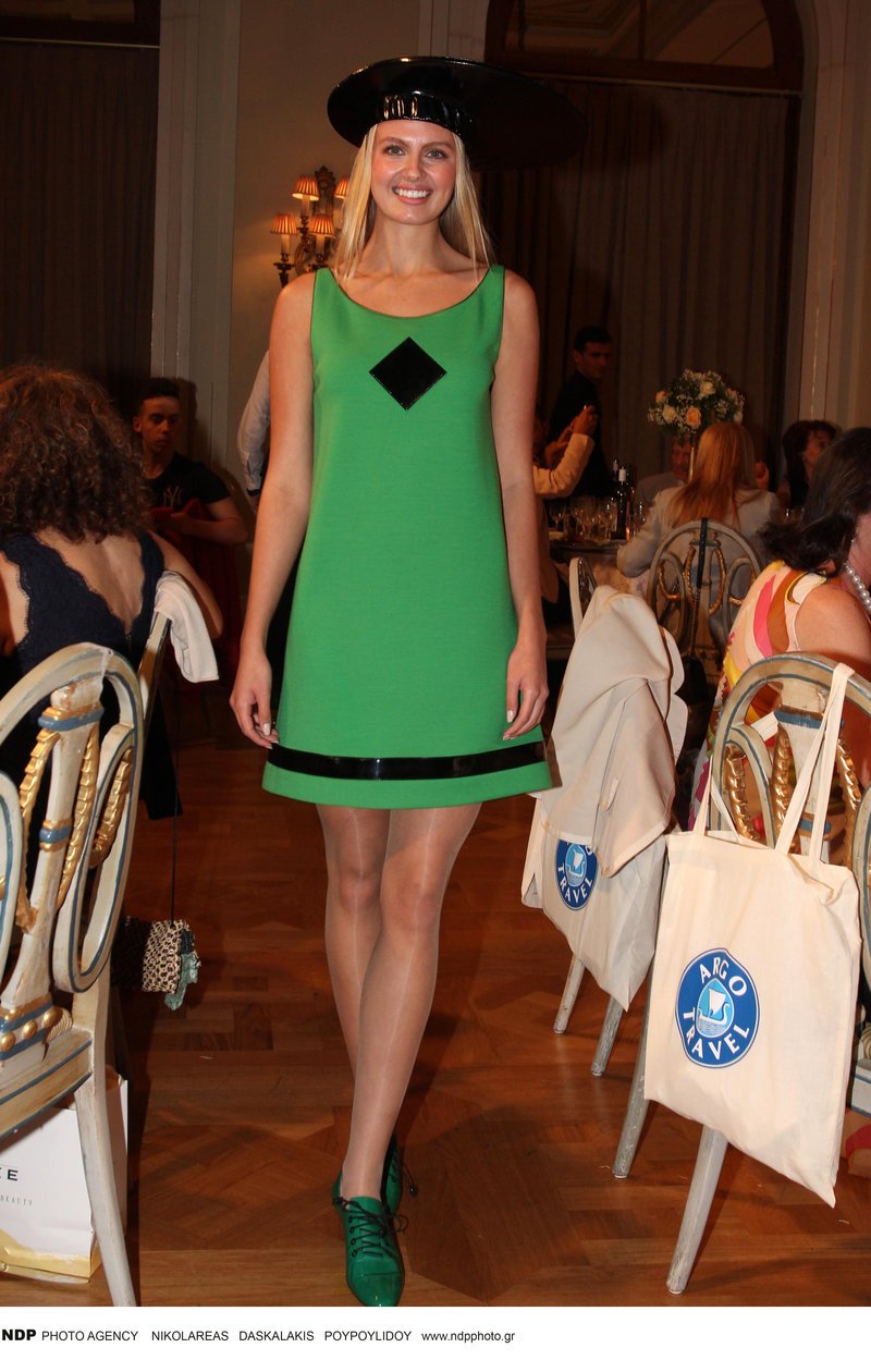 Γαλλικός αέρας στην καρδιά της Αθήνας -Οσα έγιναν στην επίδειξη Pierre Cardin [εικόνες] | iefimerida.gr 0