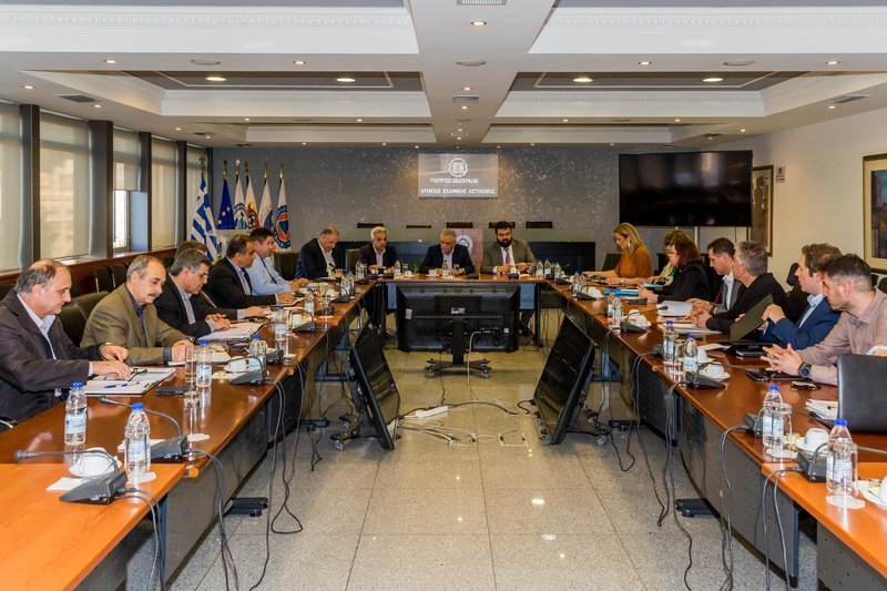 Σύσκεψη Τόσκα-Βασιλειάδη για τη βία στα γήπεδα -Τι αποφασίστηκε [εικόνες] | iefimerida.gr 1