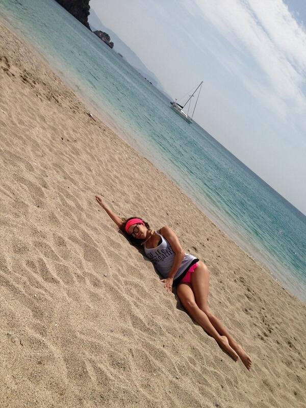 Η καλοκαιρινή Έλενα Παπαβασιλείου αναστατώνει τις Σπέτσες [εικόνες]  | iefimerida.gr 6