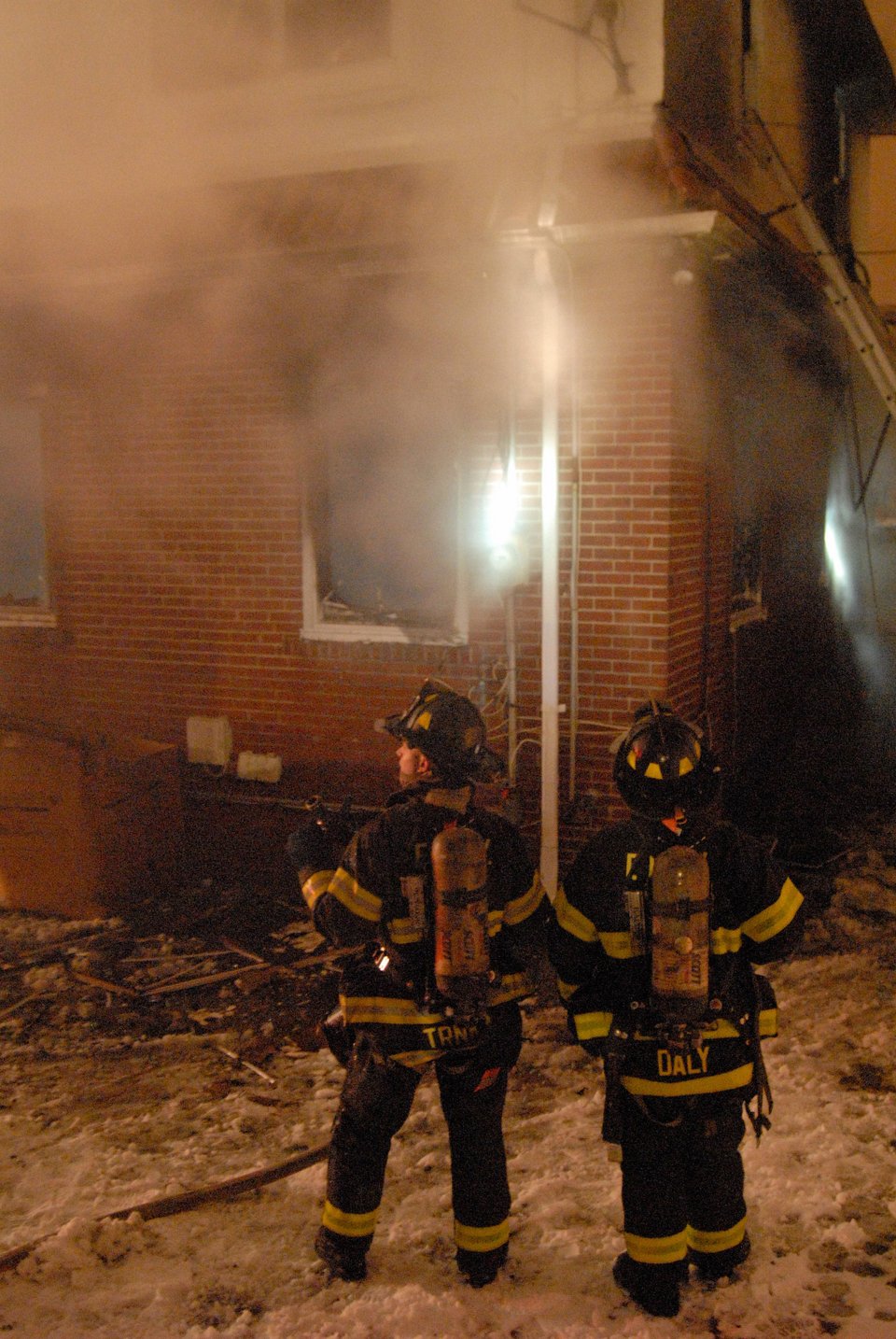 Επτά παιδιά νεκρά από πυρκαγιά στη Νέα Υόρκη [εικόνες] | iefimerida.gr 1