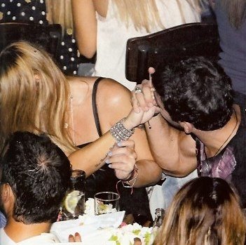 Η πρώτη επίσημη εμφάνιση της Ναταλίας Γερμανού με τον 25χρονο σύντροφό της [εικόνες]  | iefimerida.gr 2