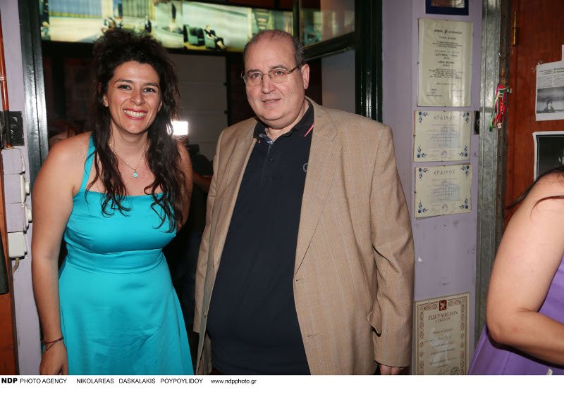 Η τραγουδίστρια κόρη της Αννας Βαγενά και του Λουκιανού Κηλαηδόνη [εικόνες] | iefimerida.gr 6