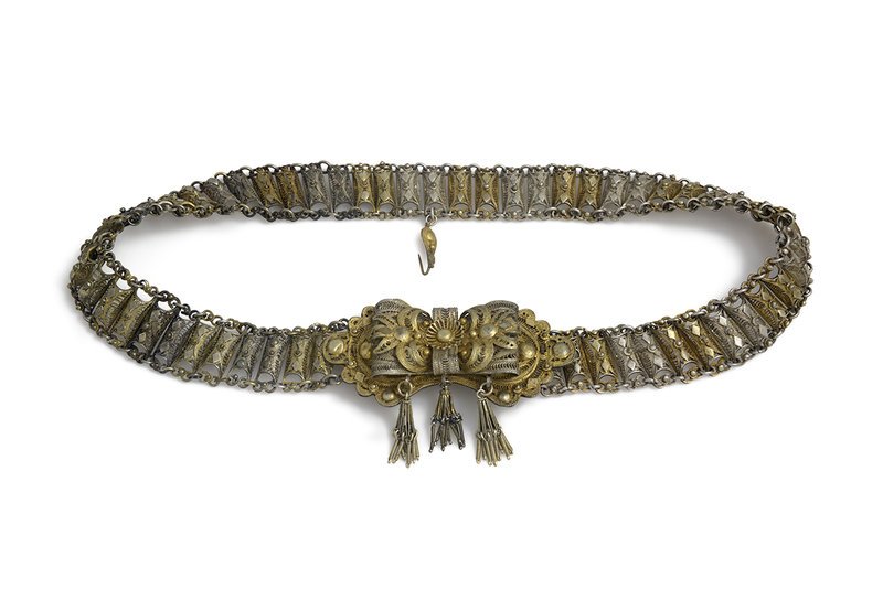 Kοσμήματα, κομψοτεχνήματα της αρχαιότητας, στο Μουσείο Αργυροτεχνίας στα Ιωάννινα [εικόνες]  | iefimerida.gr 4