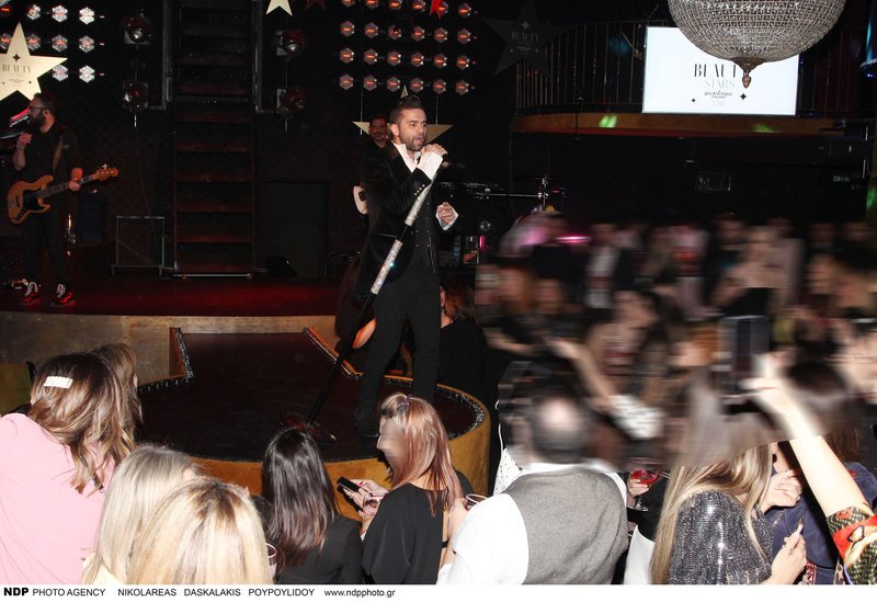 Ο Θοδωρής Μαραντίνης και οι Onirama ξεσήκωσαν το κοινό