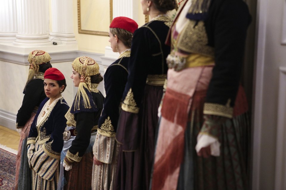 Το παρασκήνιο του δείπνου στο Προεδρικό -Ο αγέλαστος Ερντογάν, τα πηγαδάκια, οι καλοντυμένες κυρίες [εικόνες] | iefimerida.gr 45