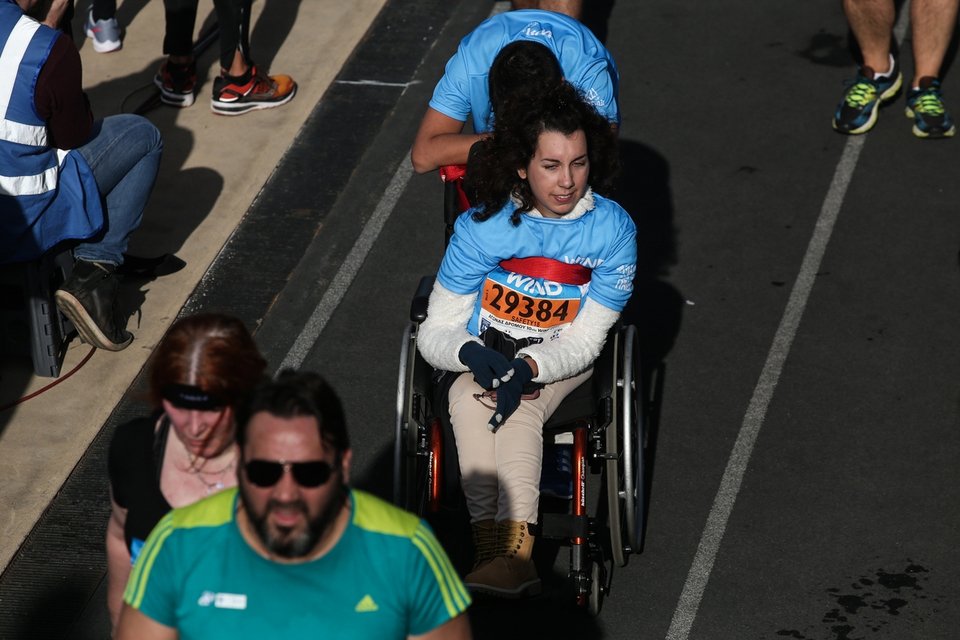 Ο 35ος Μαραθώνιος της Αθήνας μέσα από τον φωτογραφικό φακό -«Γιορτή»με 50.000 δρομείς [εικόνες]  | iefimerida.gr 3