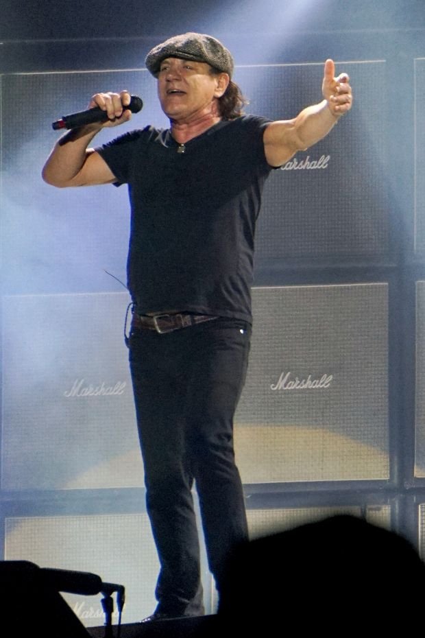 Τέλος οι συναυλίες των AC/DC -Ο Μπράιαν Τζόνσον χάνει την ακοή του [εικόνες] | iefimerida.gr 1