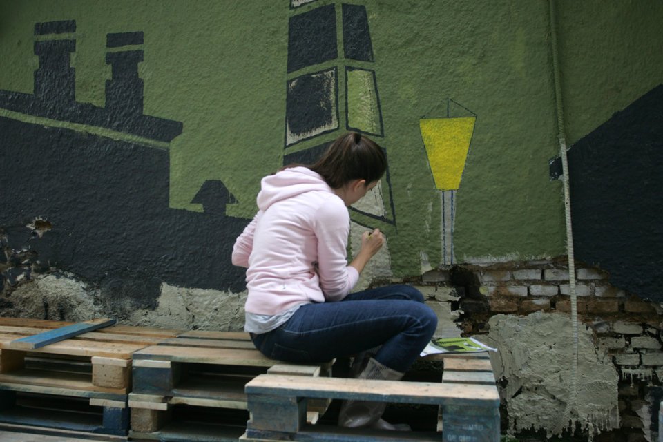 Μήπως το έχουν παρακάνει οι Αtenistas; Σκέψεις μετά τη χθεσινή παρέμβασή τους στην Πραξιτέλους [εικόνες] | iefimerida.gr 3