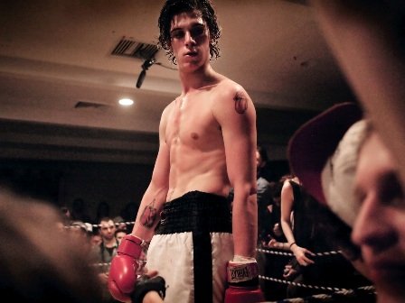 Μοντέλα εναντίον μπράβων και μποξέρ σε underground fight club [εικόνες+ βίντεο] | iefimerida.gr 0