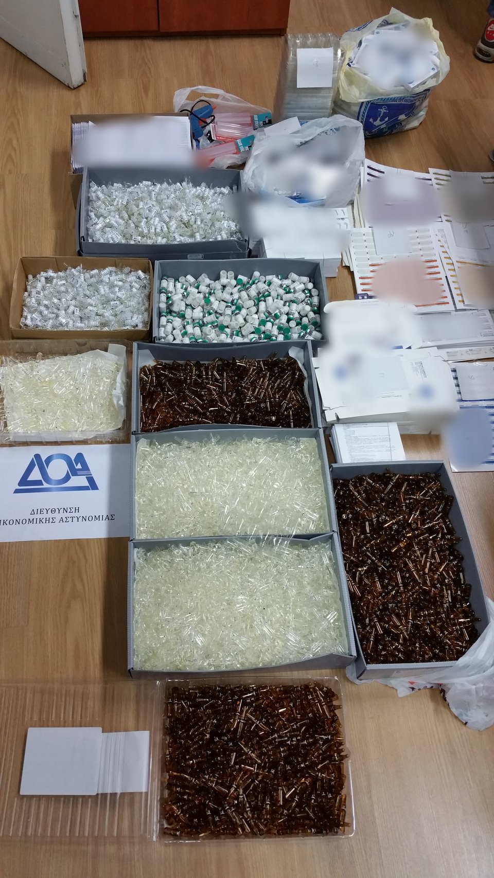 Είχαν στήσει «εργοστάσιο» παρασκευής αναβολικών στην Αττική – Περισσότερες από 500 «αποστολές» στο εξωτερικό [εικόνες & βίντεο] | iefimerida.gr 1