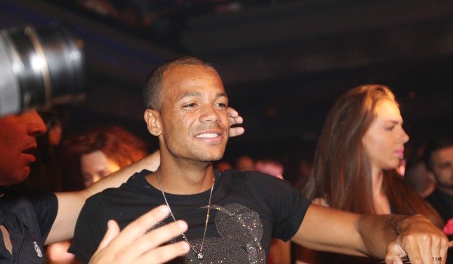 Ολυμπιακός: Το γλέντι στα μπουζούκια και η παρακάμερα του τελικού [εικόνες & βίντεο] | iefimerida.gr 1