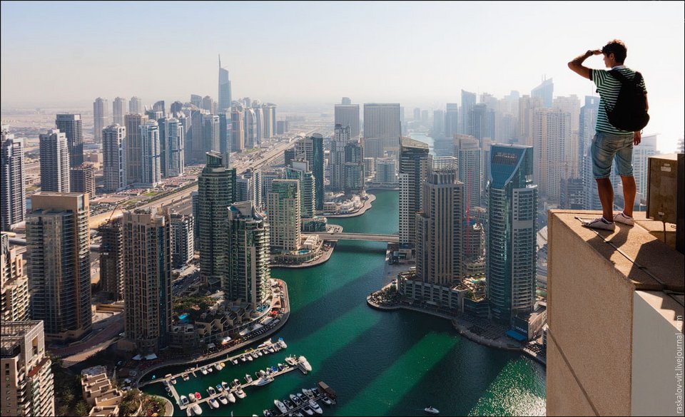 Με όριο τον ουρανό: Η ζωή δυο 20χρονων πάνω στα ψηλότερα κτίρια του κόσμου [εικόνες] | iefimerida.gr 29