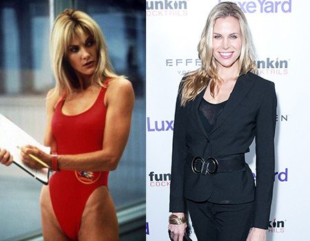 Πώς είναι σήμερα οι καλλονές του Baywatch -Ακόμα και οι θεές γερνάνε [εικόνες] | iefimerida.gr 3