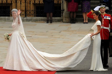 Τρία χρόνια Κέιτ -Γουίλιαμ: Τα οπίσθια της Πίπα και άλλα 5 πράγματα που δεν θα ξεχάσουμε από τον βασιλικό γάμο [εικόνες] | iefimerida.gr 0