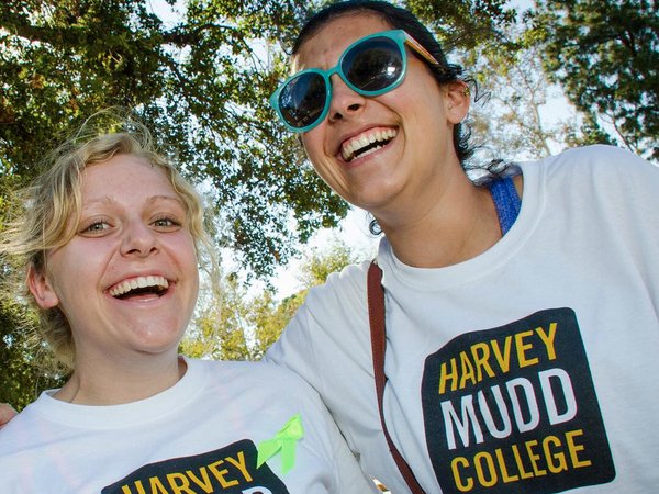 25 πανεπιστήμια στις ΗΠΑ που εξασφαλίζουν στους αποφοίτους τους μισθό «χρυσάφι» [λίστα] | iefimerida.gr 24