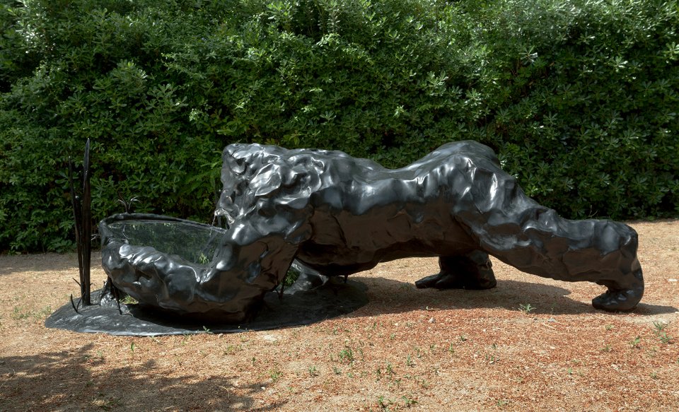 Αν ακούσεις ένα σφύριγμα στους μυστικούς κήπους της Διδότου, κάπου, κάποιος αδικείται: Στην έκθεση Terrapolis [εικόνες] | iefimerida.gr 5