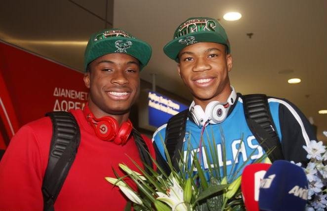 Αντετοκούνμπο: Ακόμα δεν μπορώ να το πιστέψω – Φορούσε φανέλα της Ελλάδας [εικόνες] | iefimerida.gr 2