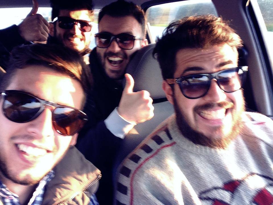 Ο γύρος της Ελλάδας σε 13 ημέρες -Οι τέσσερις παιδικοί φίλοι που έκαναν το όνειρο πραγματικότητα [εικόνες] | iefimerida.gr 4