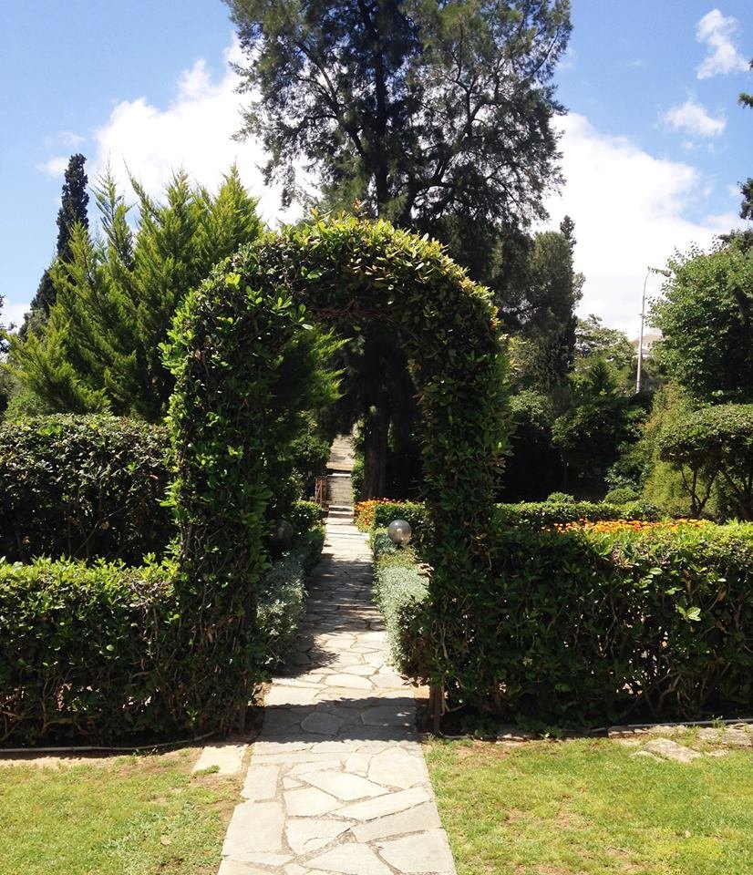 Γνωρίστε τους υπέροχους κήπους των Αθηνών και ένα μοναδικό κτίριο, μέσα από... χίλιες πόρτες [εικόνες] | iefimerida.gr 3