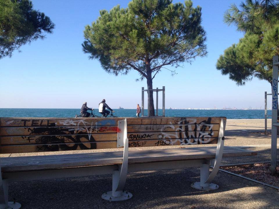 Πολίτες θα κάνουν ... λαμπίκο τη νέα παραλία Θεσσαλονίκης – Οι Los Lampicos χτυπούν [εικόνες] | iefimerida.gr 1