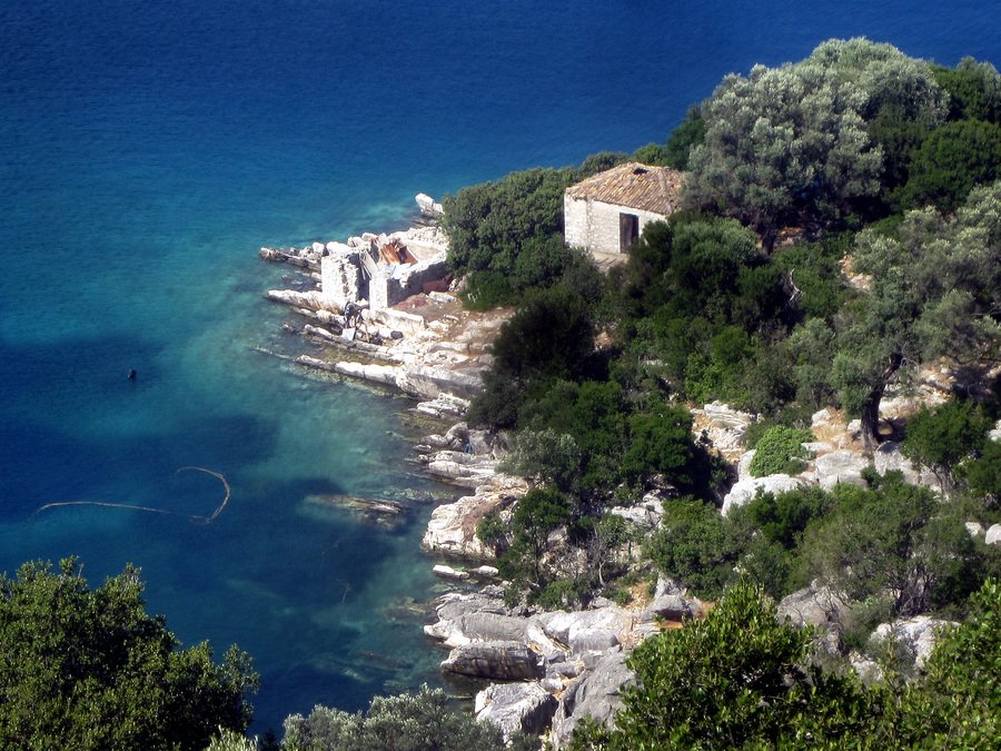 Μεγανήσι: Το κρυφό κόσμημα του Ιονίου -Με κρυστάλλινα νερά και μαγικά δειλινά [εικόνες]  | iefimerida.gr 0