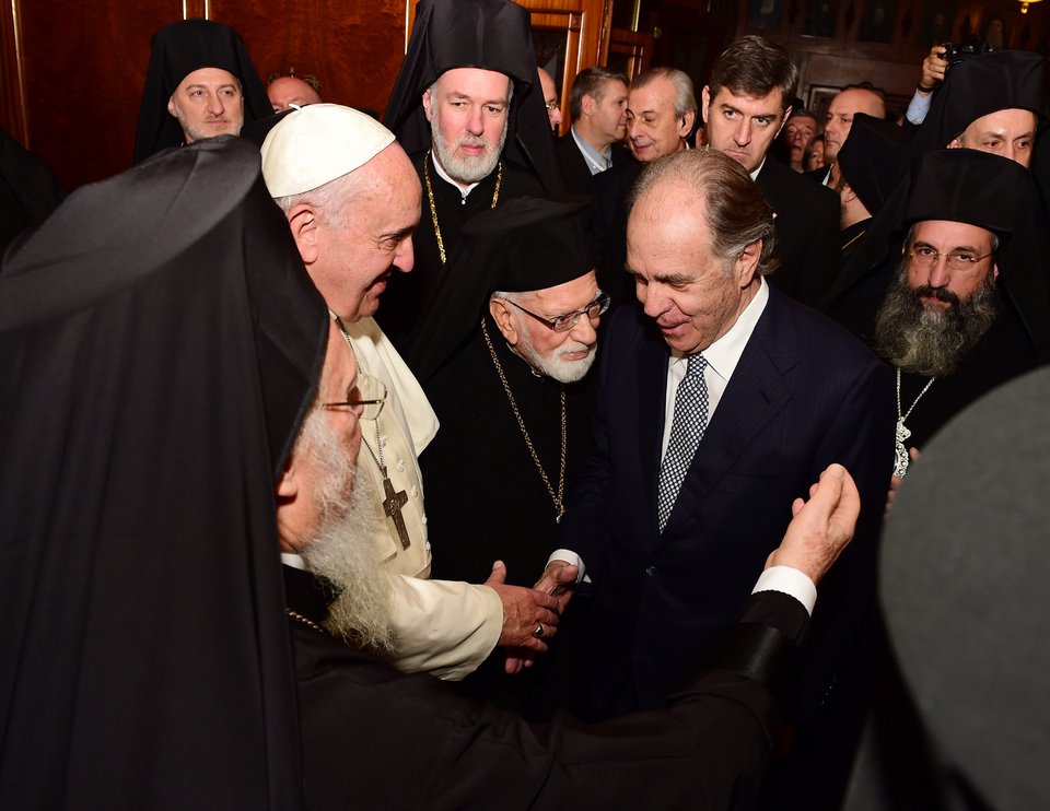 Στο Φανάρι για την επίσκεψη του Πάπα και ο Θεόδωρος Αγγελόπουλος [εικονες] | iefimerida.gr 4