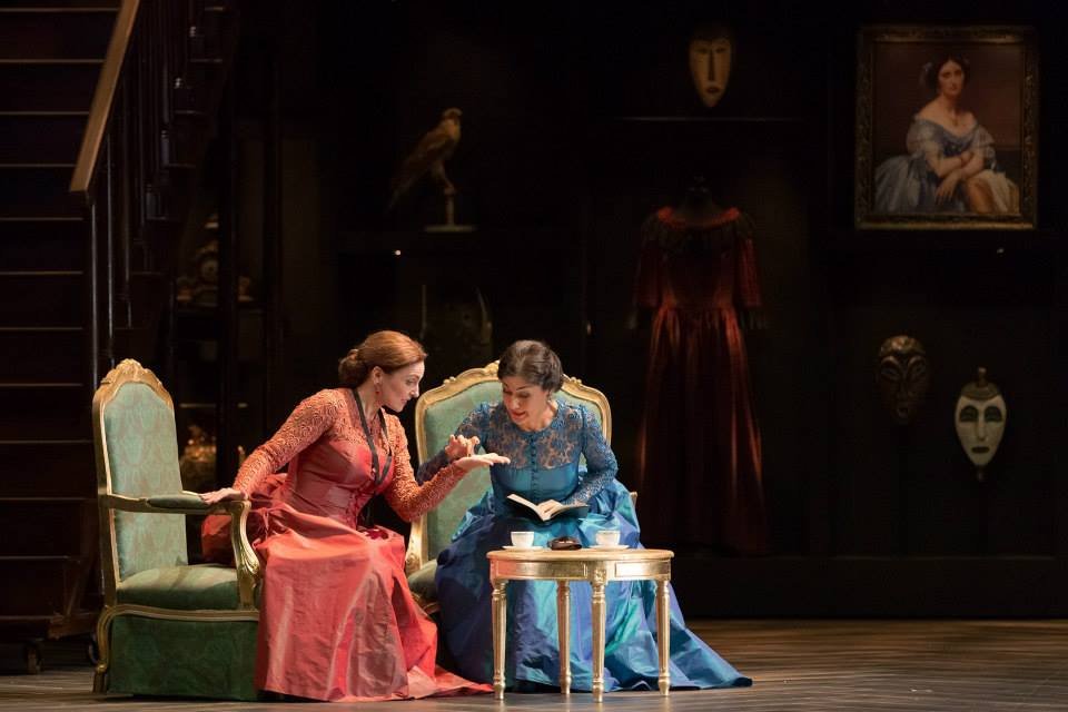 Επί τρεις συνεχόμενες μέρες δεν πέφτει καρφίτσα στο θέατρο «Ολύμπια» -Τα μυστικά μιας παράστασης που γοητεύει [εικόνες] | iefimerida.gr 1