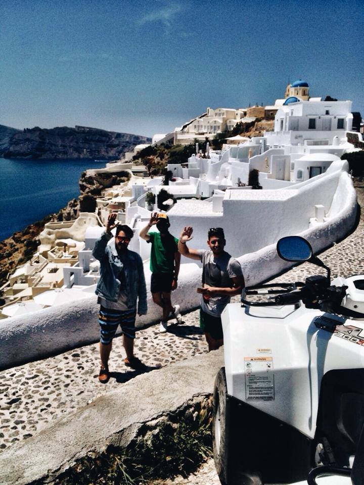 Ο γύρος της Ελλάδας σε 13 ημέρες -Οι τέσσερις παιδικοί φίλοι που έκαναν το όνειρο πραγματικότητα [εικόνες] | iefimerida.gr 12