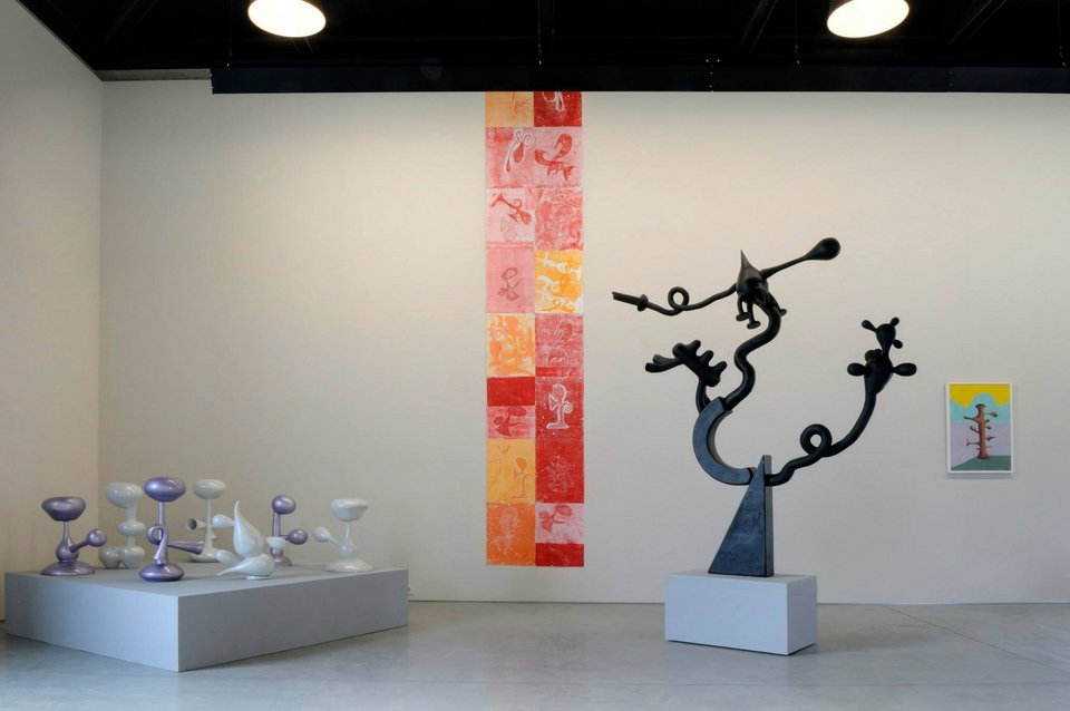 Τα εντυπωσιακά ανθρωπόμορφα γλυπτά του Μαρκ Χατζηπατέρα στην γκαλερί a.antonopoulou.art [εικόνες] | iefimerida.gr 0