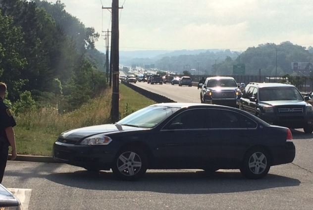 Πυροβολισμοί σε σχολείο στη Ν. Καρολίνα – Ενας μαθητής τραυματίας [εικόνες] | iefimerida.gr 1